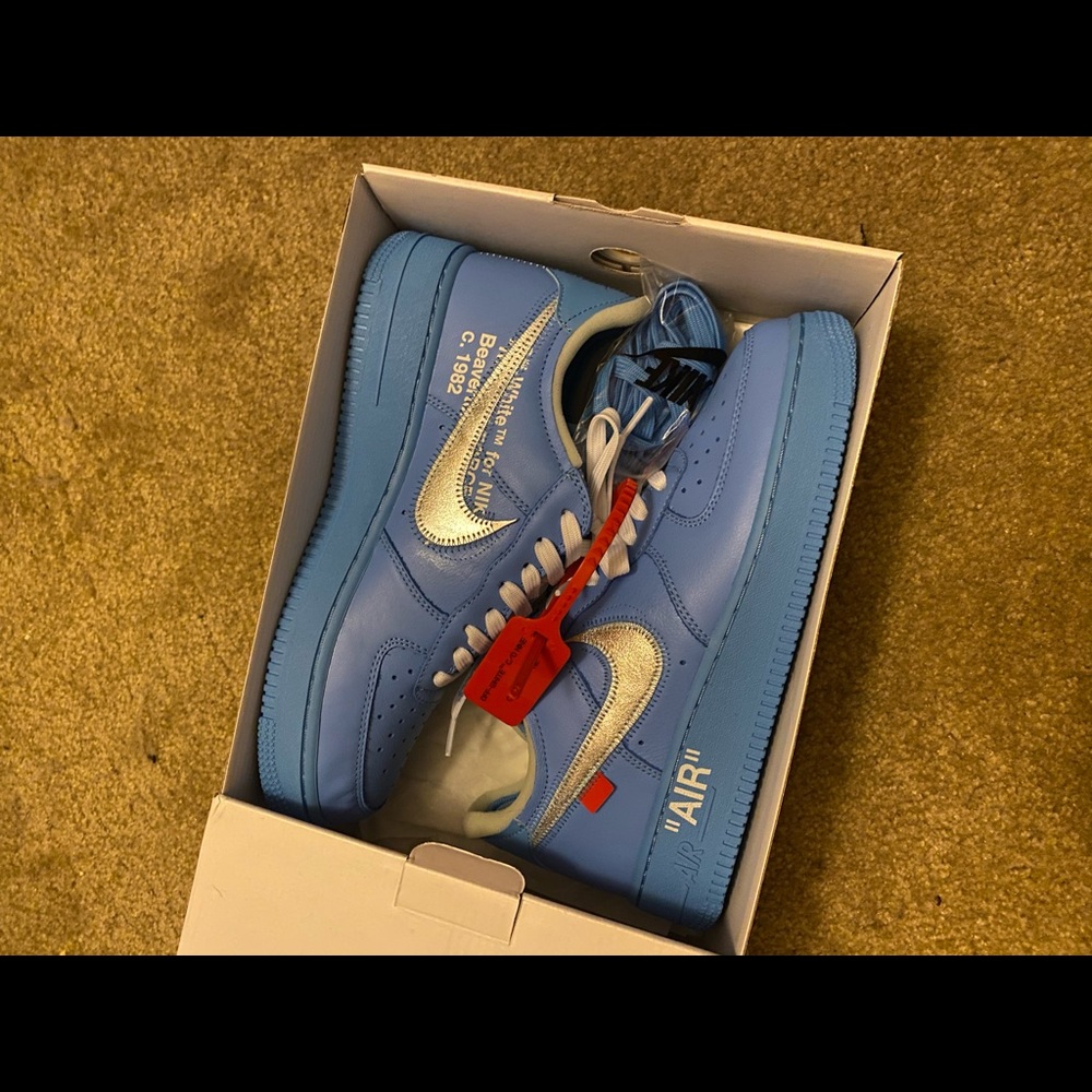 Off white mca